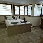 Gnezdo Sarafovo * Burgas