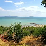 Gnezdo Sarafovo * Burgas