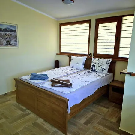 Apartment Gnezdo Sarafovo Burgas
